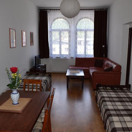 Apartmany Lenka Karlovy Vary Ngoại thất bức ảnh