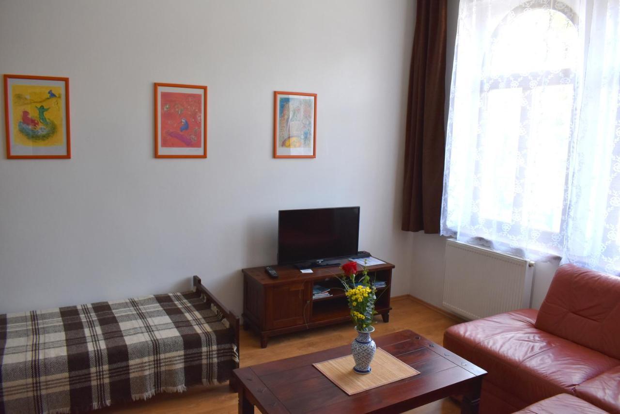 Apartmany Lenka Karlovy Vary Ngoại thất bức ảnh