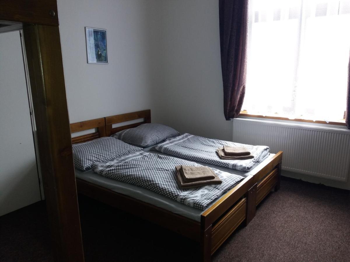 Apartmany Lenka Karlovy Vary Ngoại thất bức ảnh